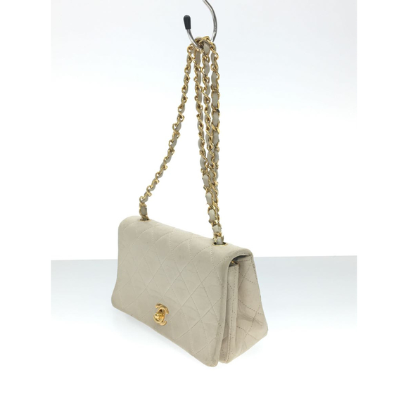 Chanel Leather Matelasse Lamb Chain Shoulder Bag - Picture 2 of 7